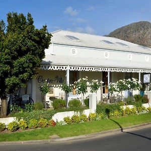 Centre-Ville Guest House